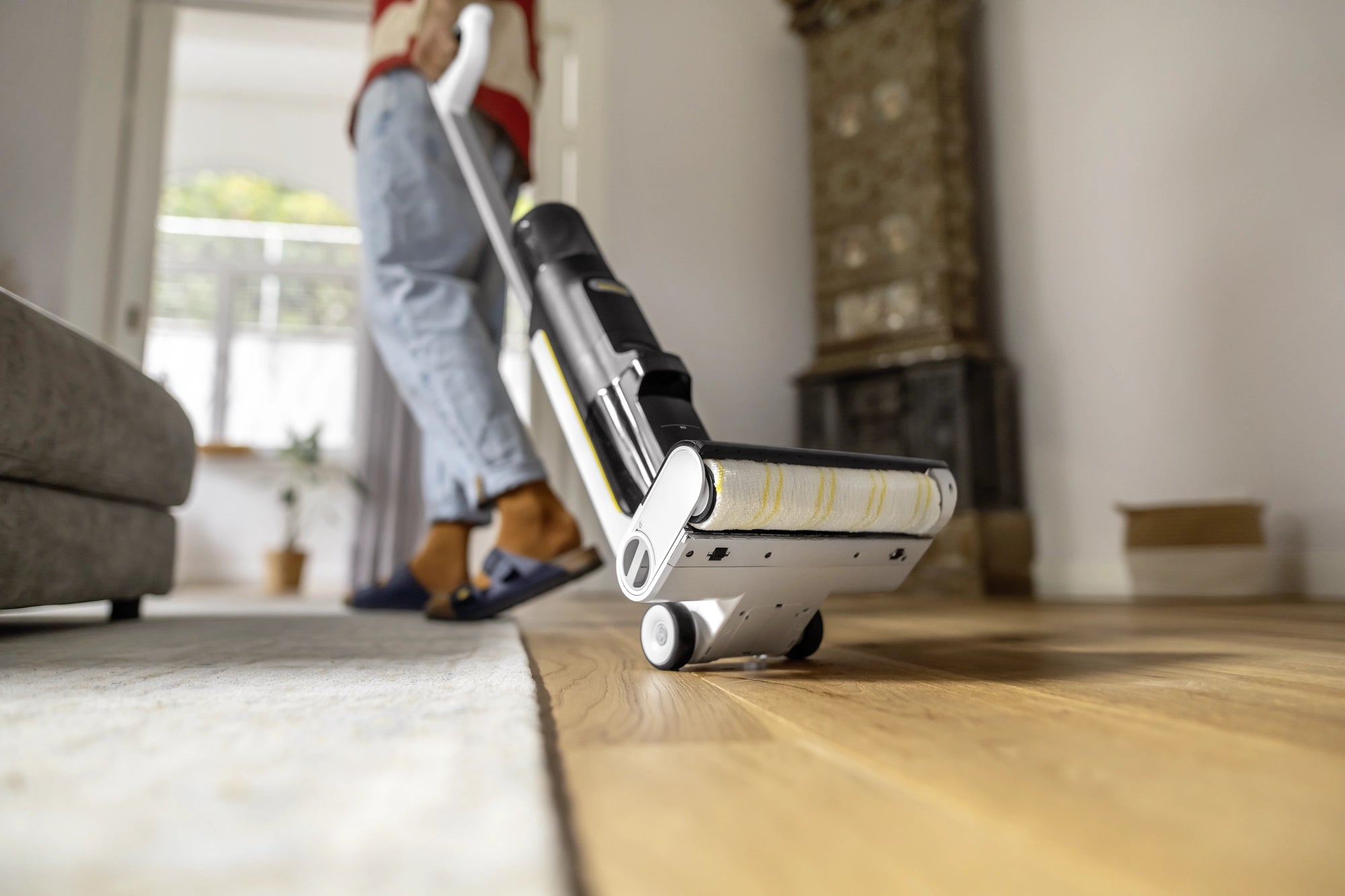 Mop elektryczny z funkcją odkurzania KARCHER FCV 3 Extra+ - 1.056-126.0